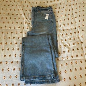 Gap 30/ 10 Tall Flare High Rise w/tags